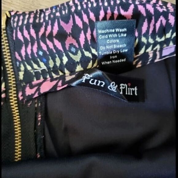 Fun & Flirt high waisted pleated skirt - Picture 4 of 6